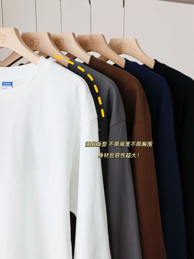 金女”一边缺钱一边赚开元棋牌“香港头号拜(图3)