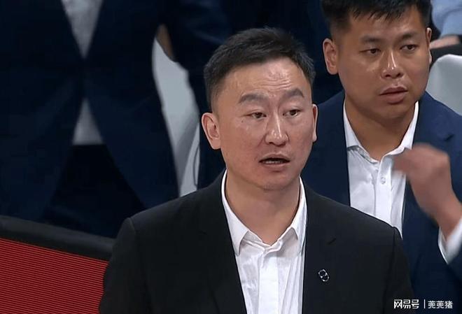 升级青岛队主帅私生活引关注。开元ky棋牌
