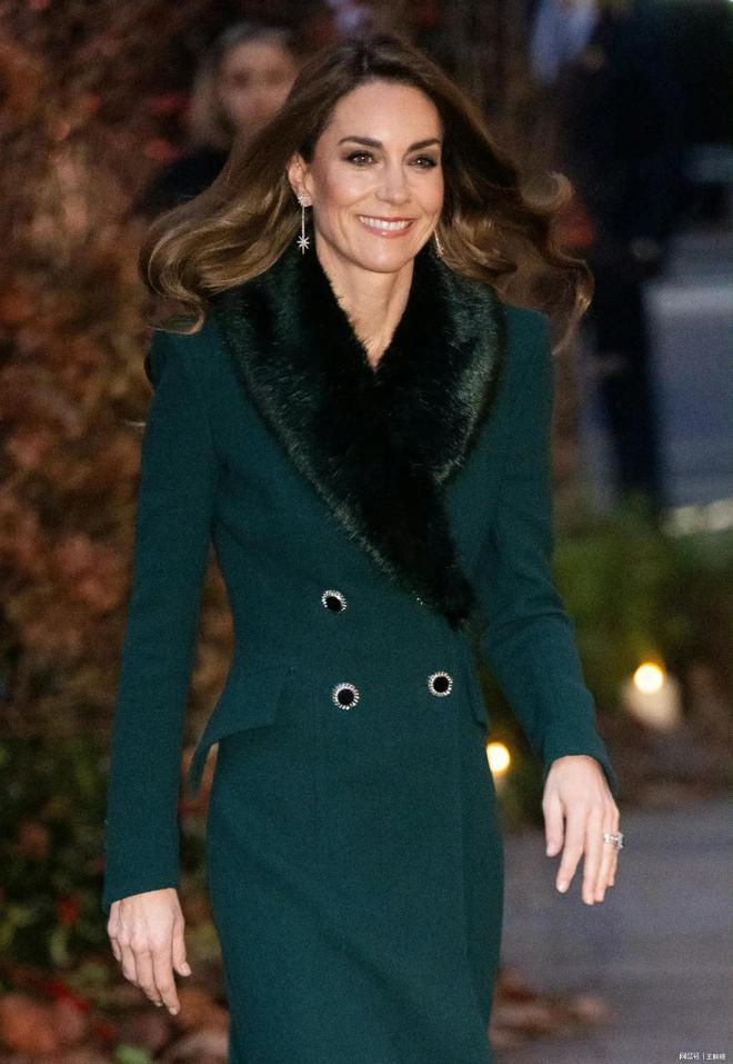 变开朗超有女王范凯特的星光耳环超亮眼ky开元棋牌三宝都来了！神颜夏洛特(图10)